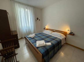 Cozy apartment with private parking on Domaso's lakeside - Larihome